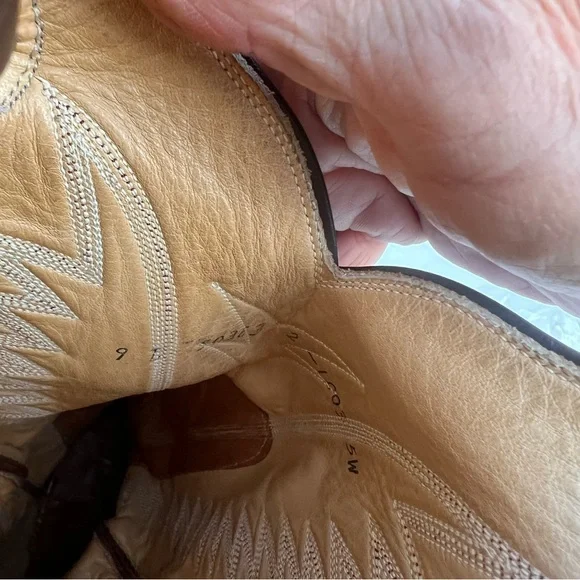 Vintage Sanders tall brown marbled leather western boot - Picture 12 of 16